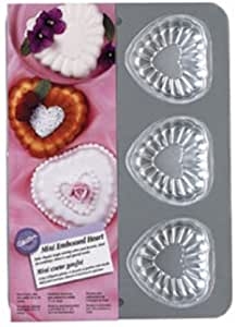 Mini embossed hearts shaped cake pan