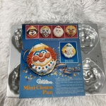 Mini clowns shaped cake pan