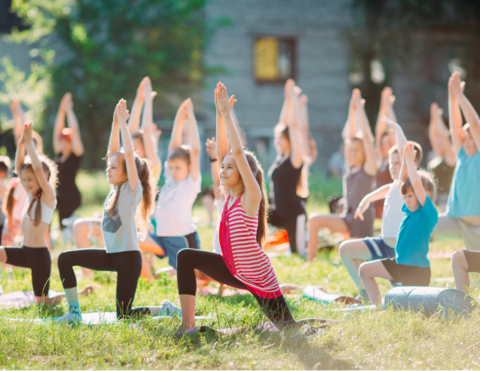 kids doing yoga