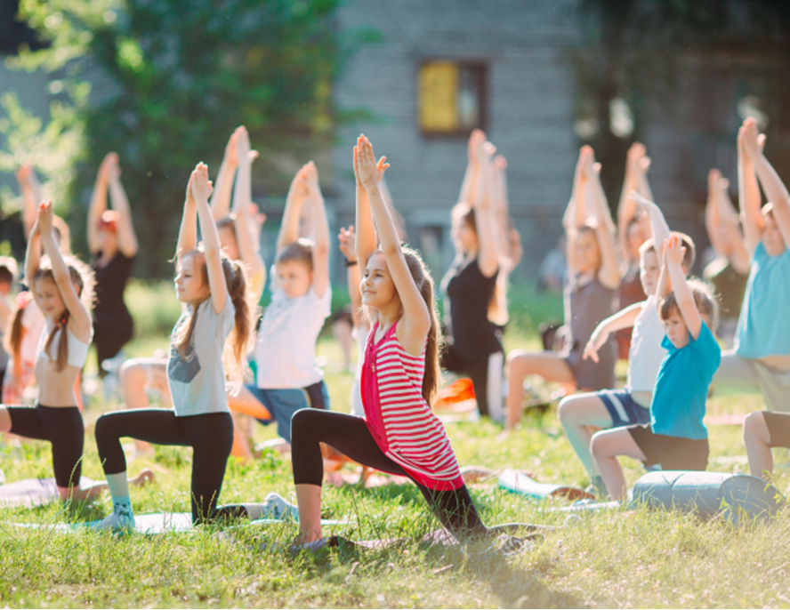 kids doing yoga