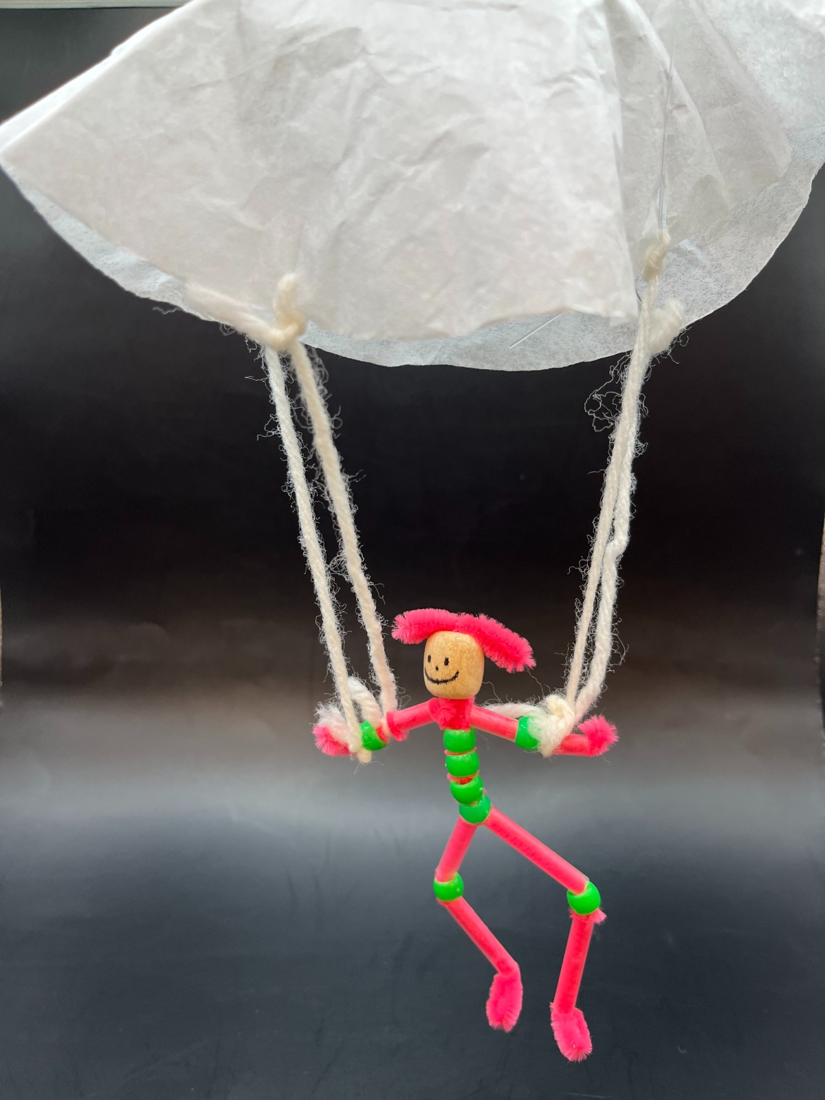 Pipe cleaner sky diver