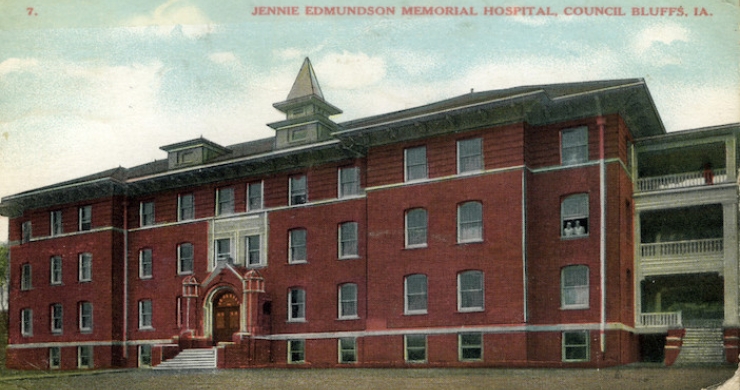  Jennie Edmundson Hospital Vintage Postcard 